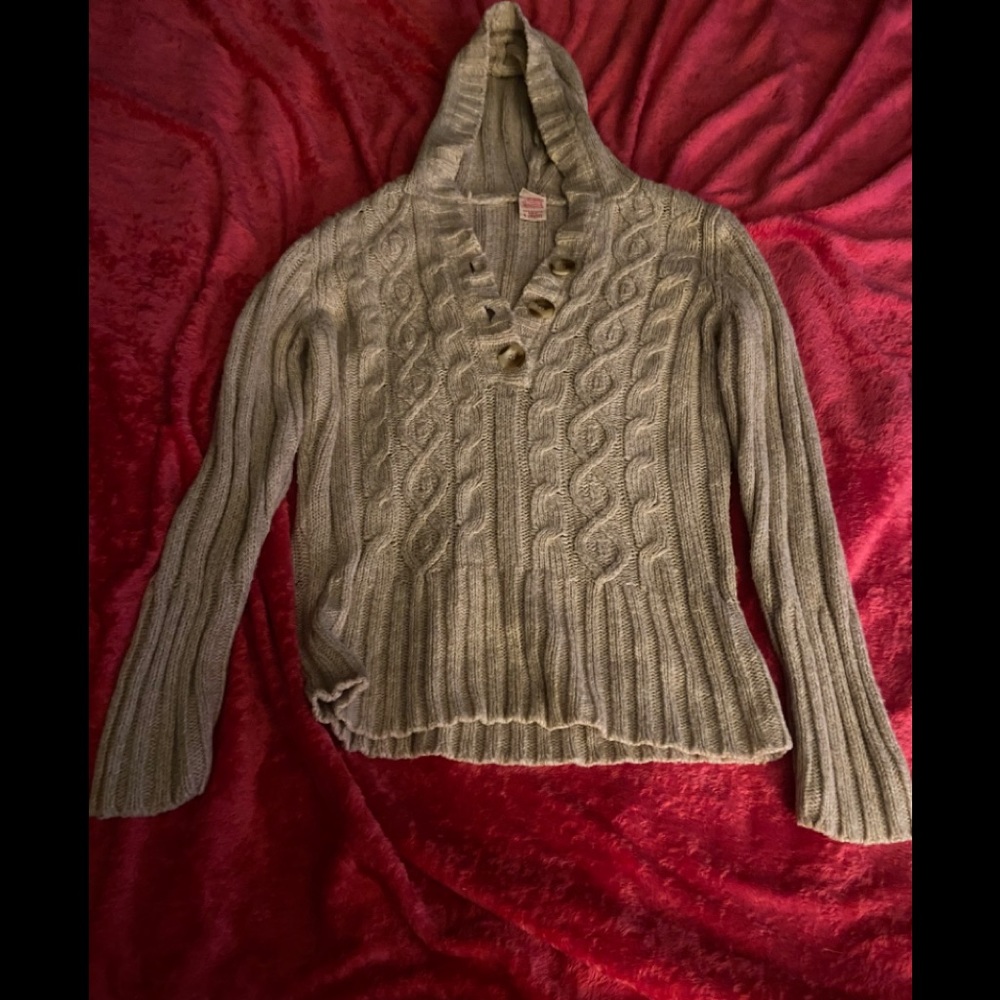 Faded Glory sweater